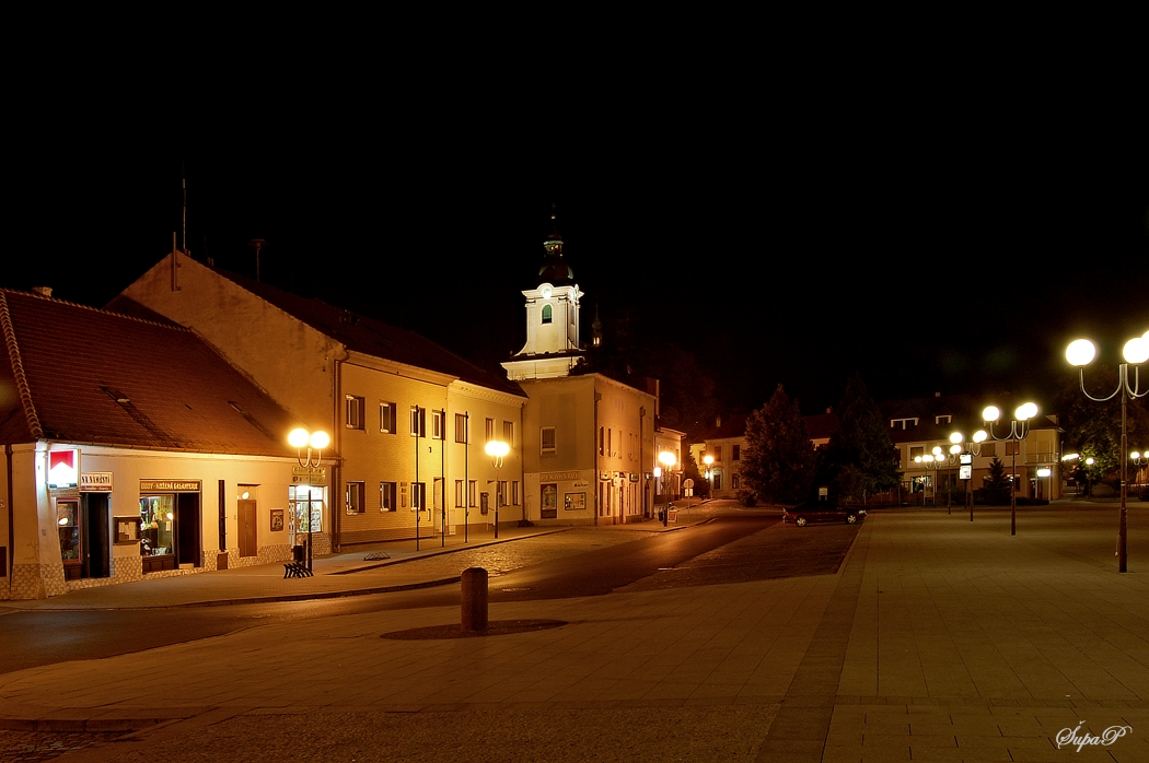 Náměstí